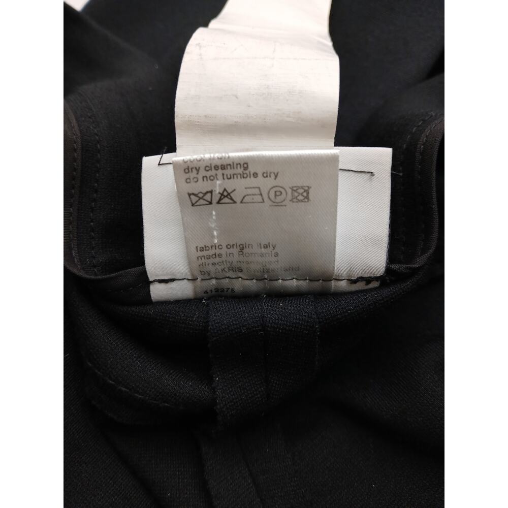 Akris Punto Circle Cut Out Straight Leg Trouser Ankle Pants Size 10 Black - Picture 8 of 11